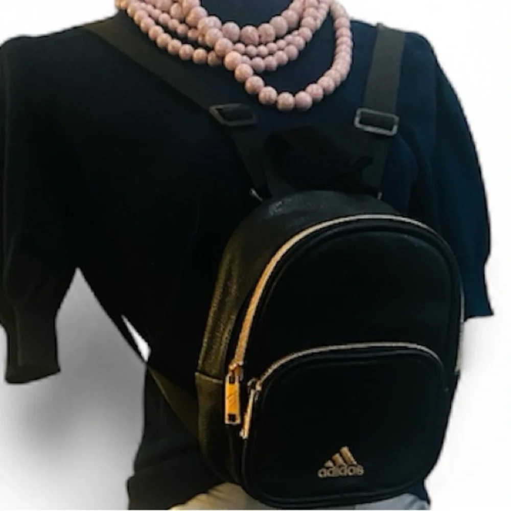 Adidas Black Backpack with Rose Gold Zipper - Picture 2 of 3